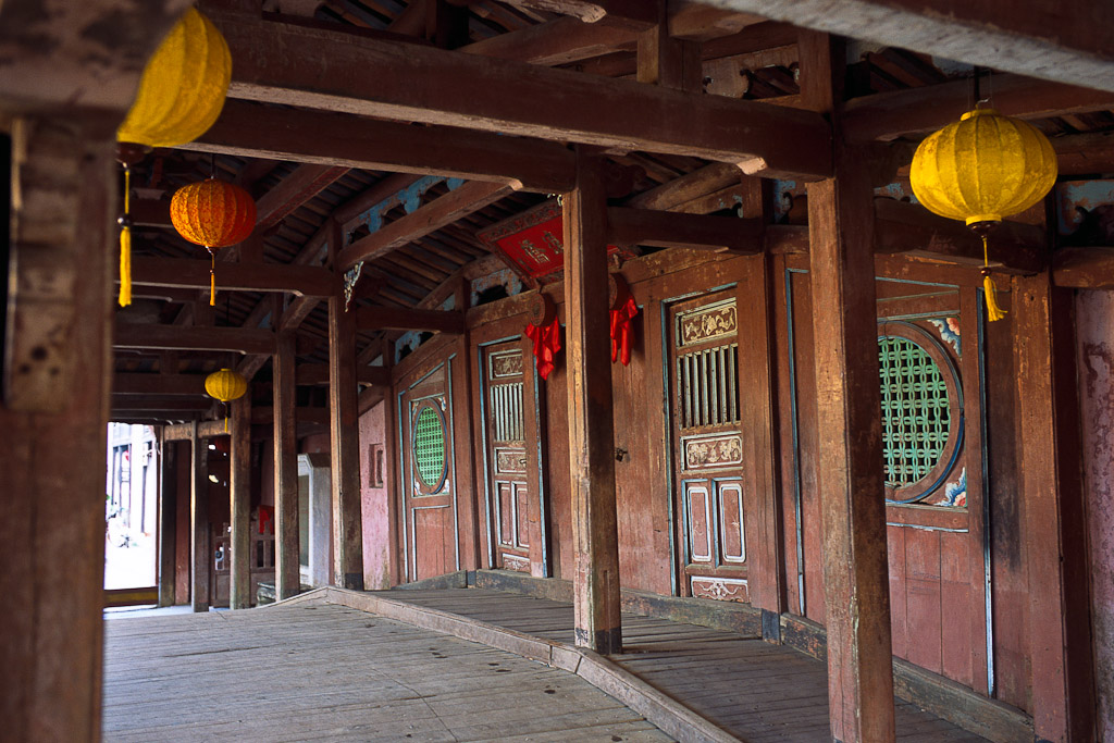 Pont couvert japonais