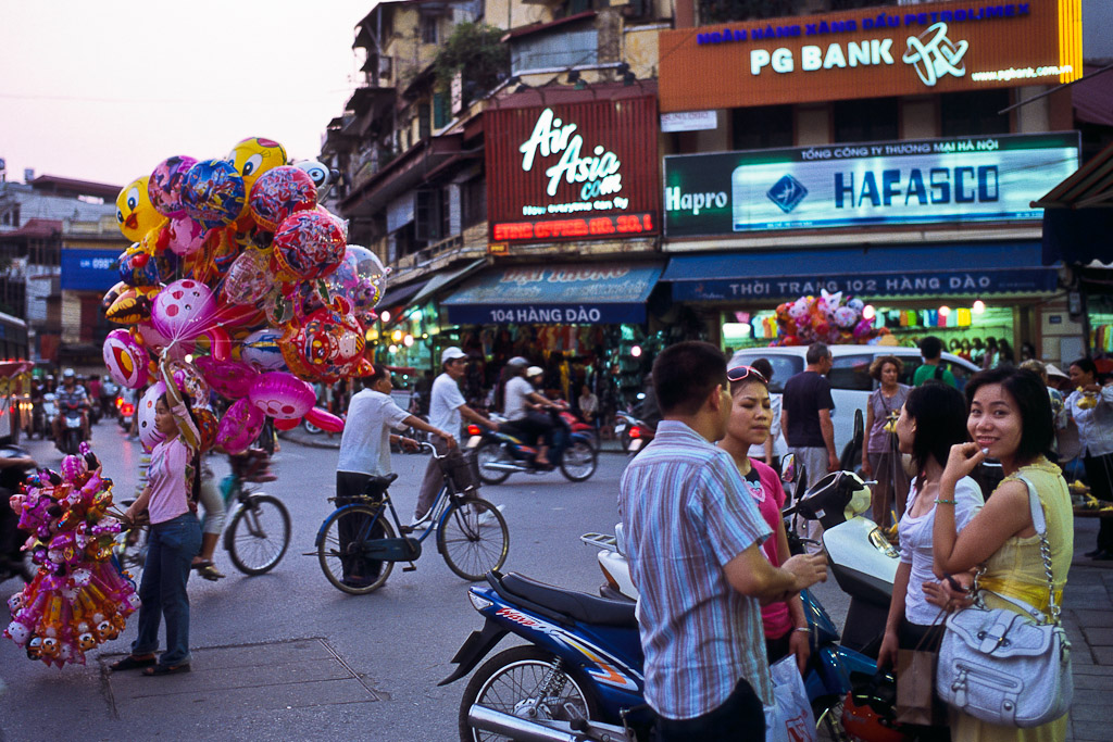 Rue Hang Dao